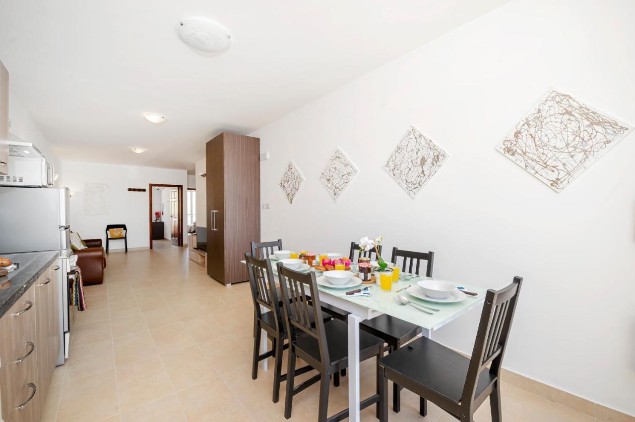 Summer Breeze Apartment With Panoramic Terrace - By Getawaysmalta Меллиеха Экстерьер фото
