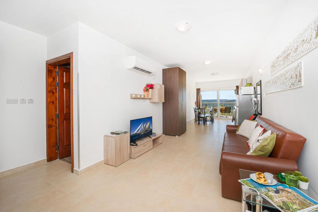Summer Breeze Apartment With Panoramic Terrace - By Getawaysmalta Меллиеха Экстерьер фото